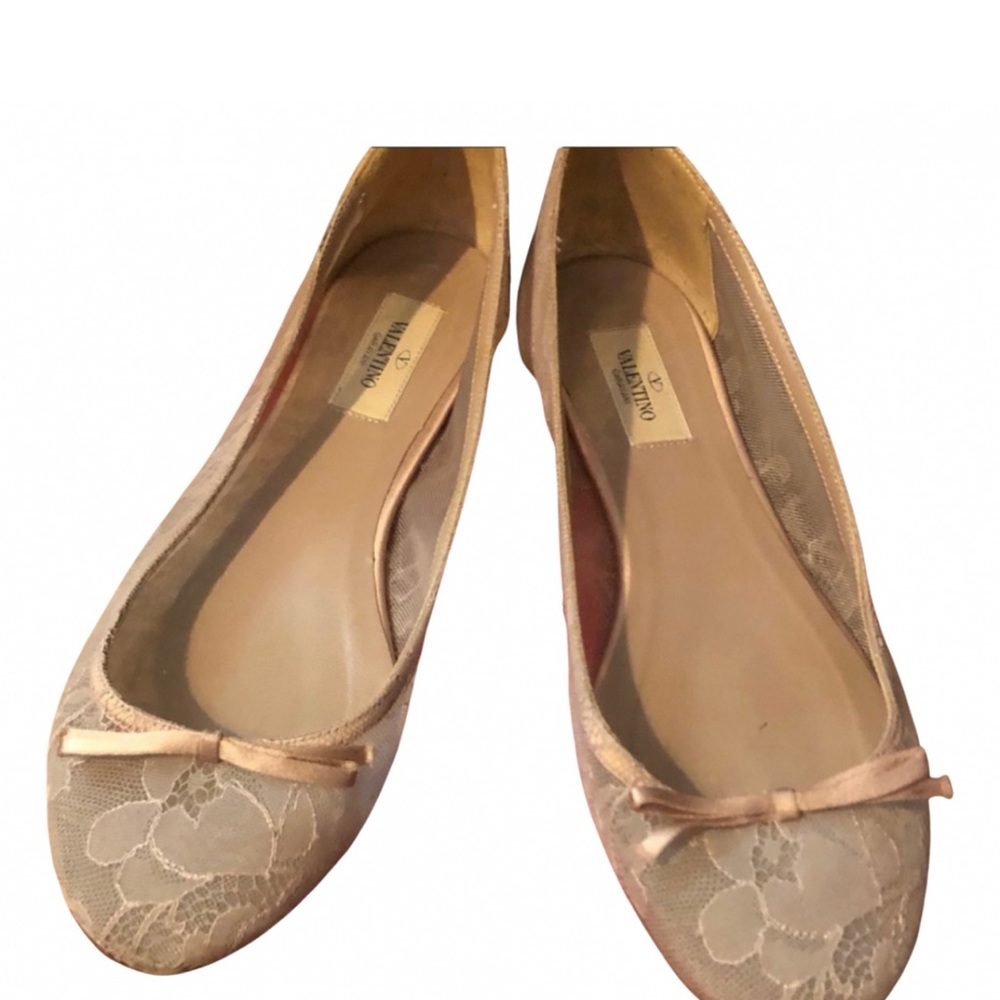 Valentino lace flat shoes size 39
